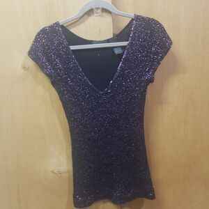 Donna Karan Cashmere V-Neck T-Shirt w pink sequins Sm EXCELLENT CONDITION! JJJ